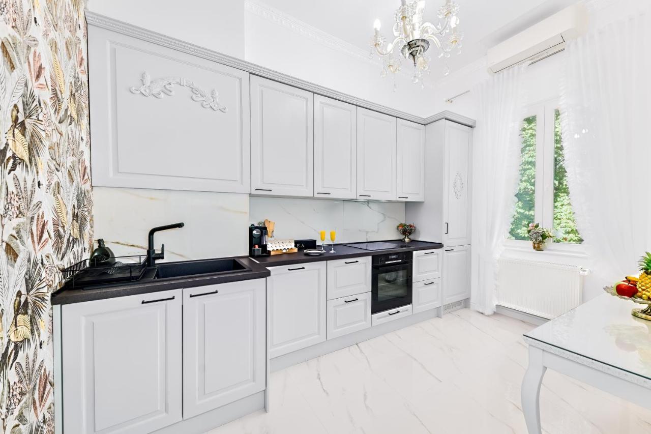 Luxury Class Apartment - 1St Floor, Large Apartment, Downtown, Newly Renovated, Fast Wifi, 4X Air Conditioning Загреб Екстер'єр фото