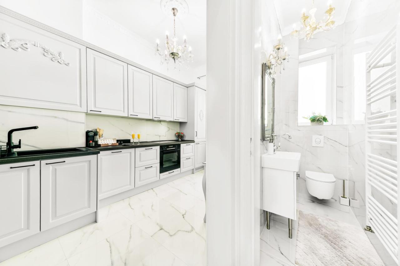 Luxury Class Apartment - 1St Floor, Large Apartment, Downtown, Newly Renovated, Fast Wifi, 4X Air Conditioning Загреб Екстер'єр фото